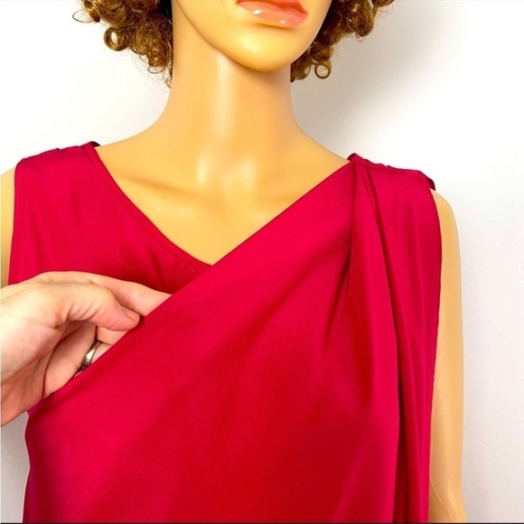 Kira Red Sleeveless Dress – Crisscross V-Neck, Size 6 - Picture 2 of 9
